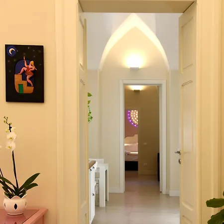 Palazzo Rudiae -duomo * ليتشي